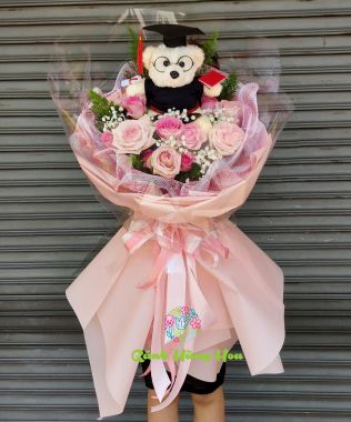 Bó hoa tốt nghiệp kèm gấu